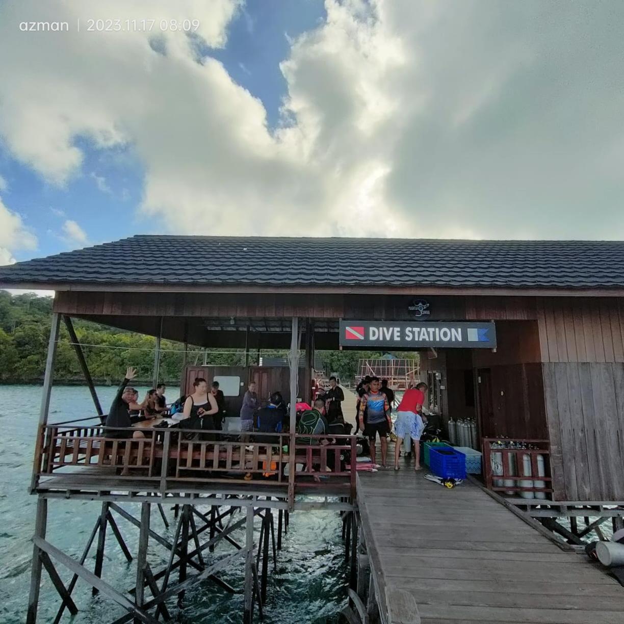 Maratua Dive Center And Lodge Maratua Island Esterno foto